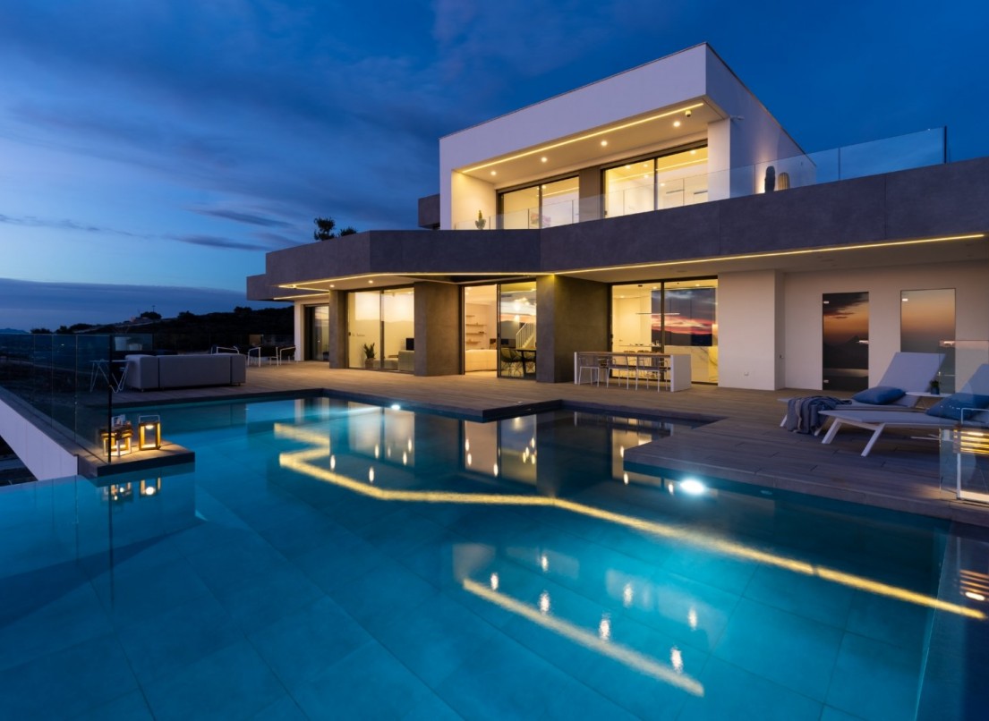 New Construction - Villa - Cumbre del Sol