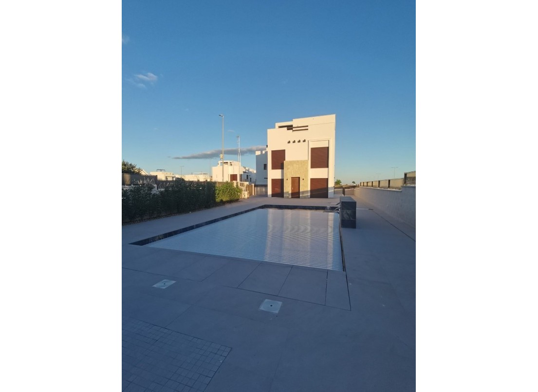 Obra Nueva - Chalet / Villa - Los Montesinos - La Herrada