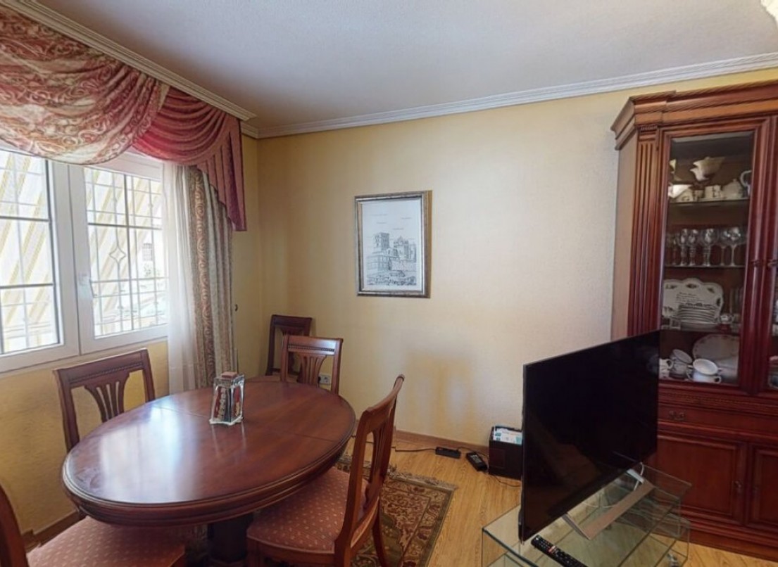 Resale - Villa / Semi semi-detached - San Javier