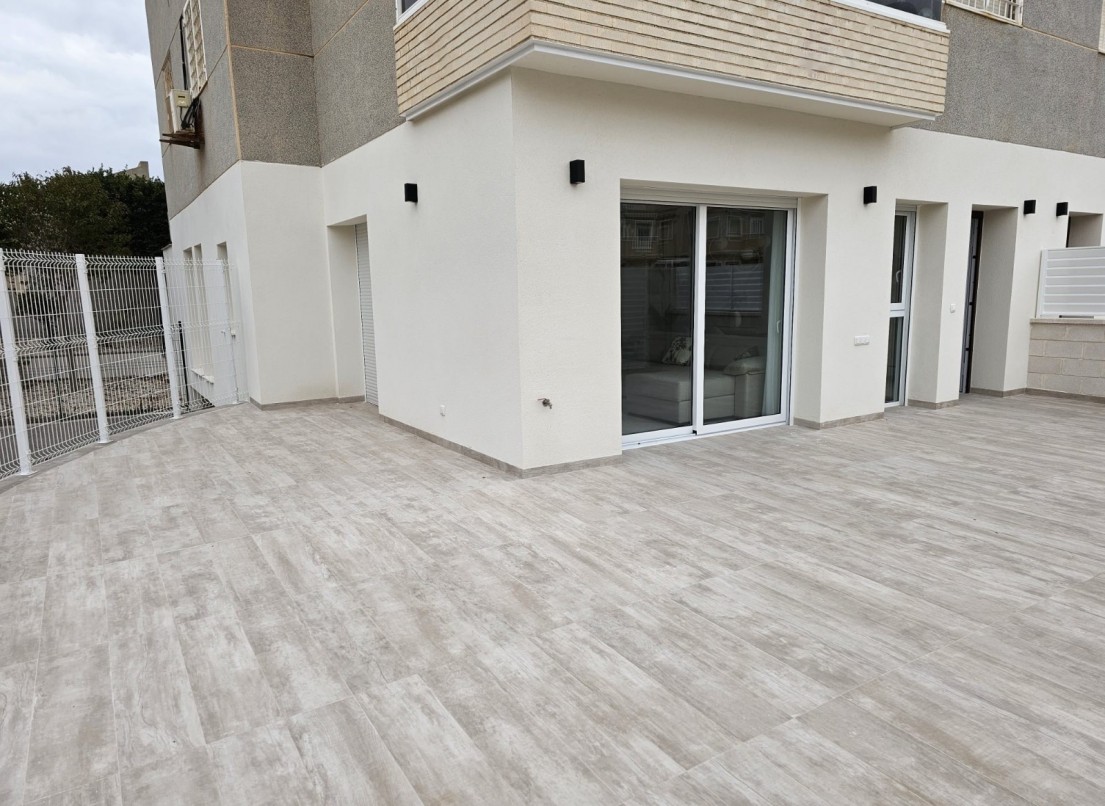 Reventa - Apartamento / piso - Torrevieja - Nueva Torrevieja - Aguas Nuevas