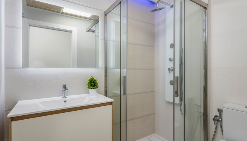 Neue Gebäude - Bungalow - Torrevieja - Torrevieja - Los Balcones