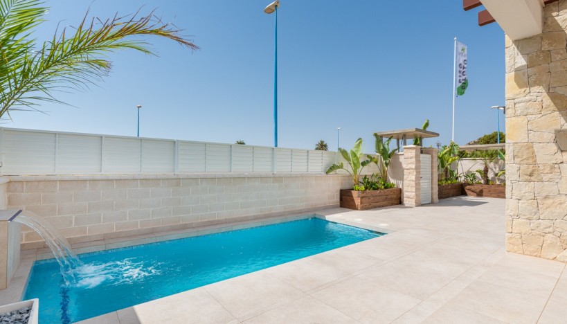 Villa - Neue Gebäude - Vera - Vera