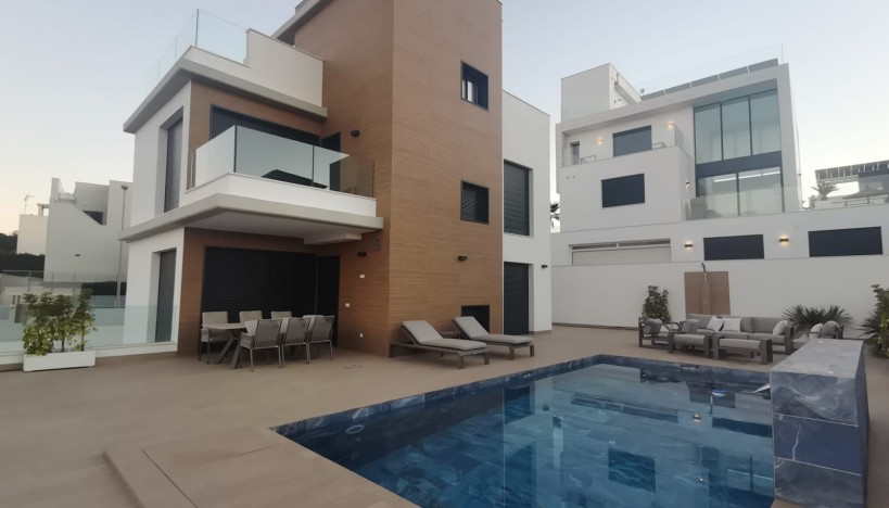 Villa - Wiederverkauf - Orihuela Costa - Dehesa de campoamor