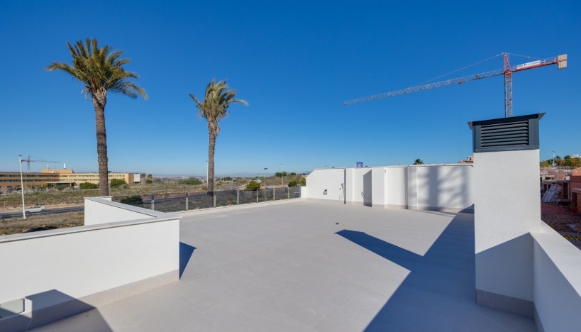 Neue Gebäude - Villa / Semi detached - Torrevieja - Nueva Torrevieja - Aguas Nuevas