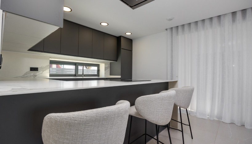 Neue Gebäude - Villa / Semi detached - Torrevieja - Nueva Torrevieja - Aguas Nuevas