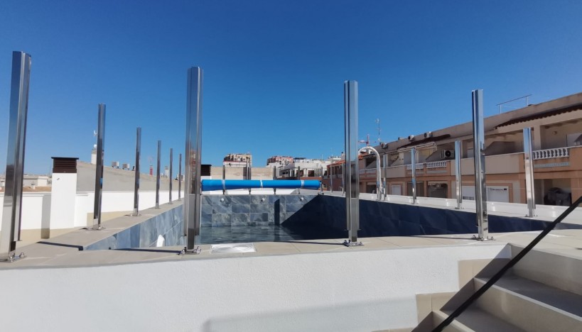 Neue Gebäude - Wohnung - Torrevieja - Torrevieja - Playa de los Locos